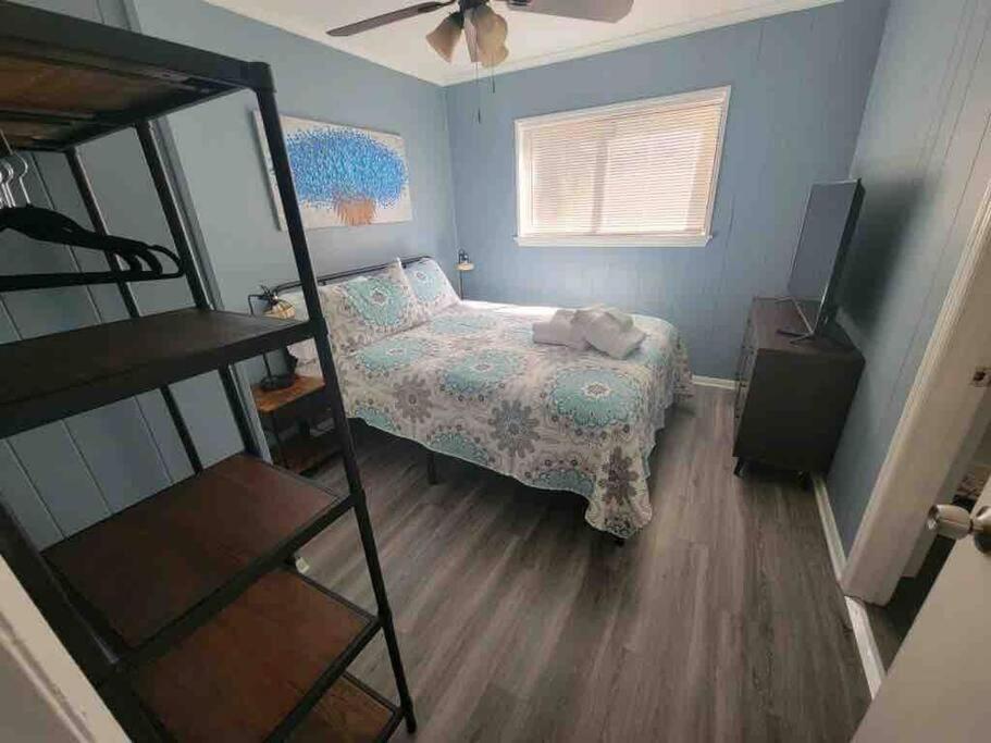 2022 Renovated 2-Bdrm Cozy, Lovely Condo W/Parking! ヒルトンヘッドアイランド エクステリア 写真