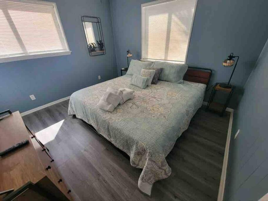 2022 Renovated 2-Bdrm Cozy, Lovely Condo W/Parking! ヒルトンヘッドアイランド エクステリア 写真